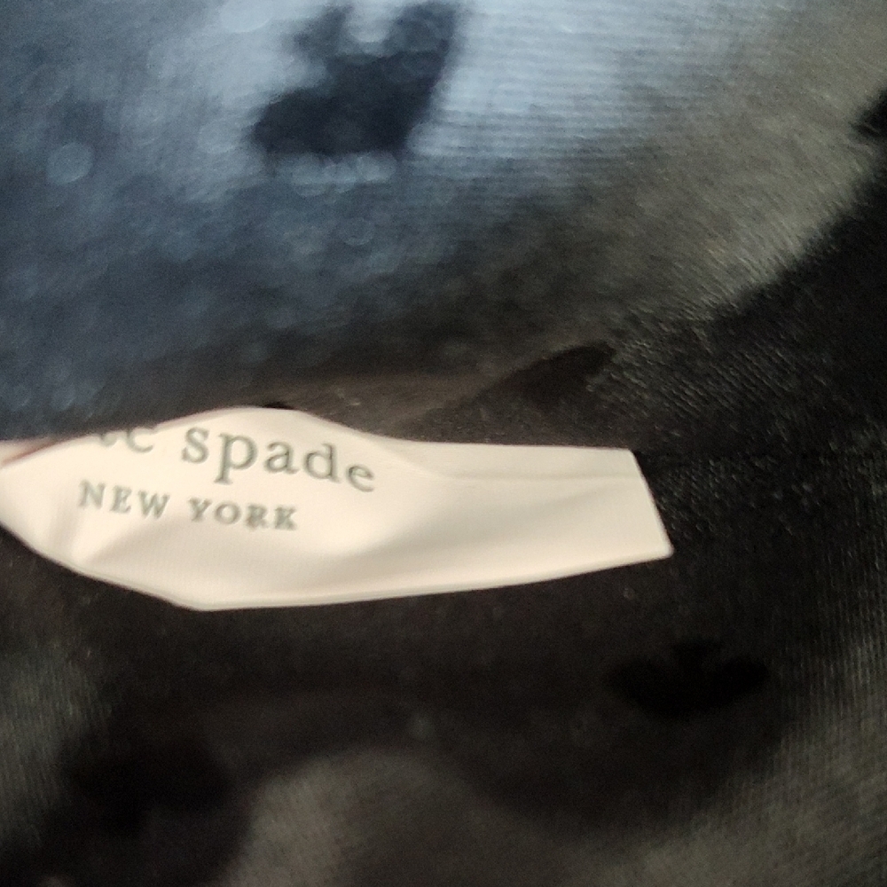 Kate Spade Black and Tan Saffiano Leather Bifold  Snap Closure Wallet - Picture 10 of 11